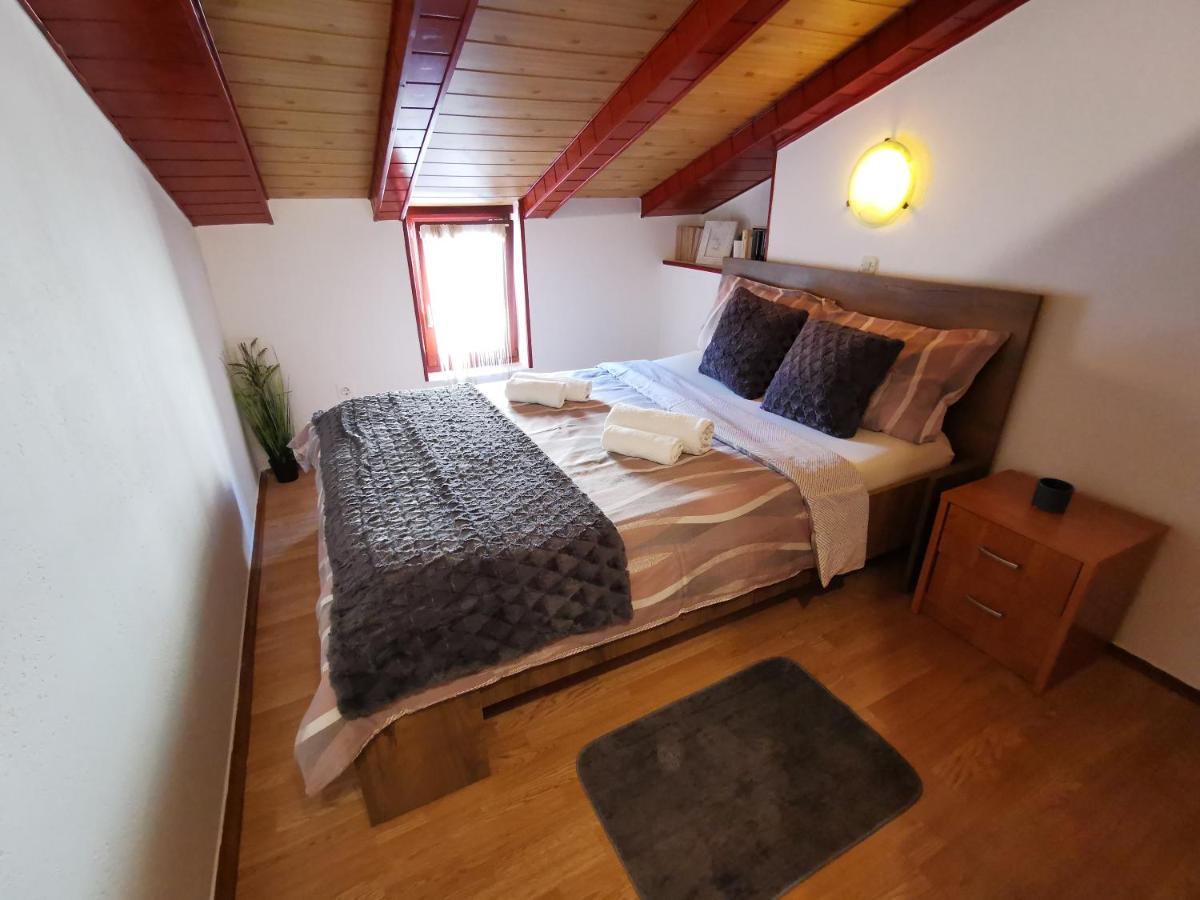 Apartment Orkic โรวีน ภายนอก รูปภาพ
