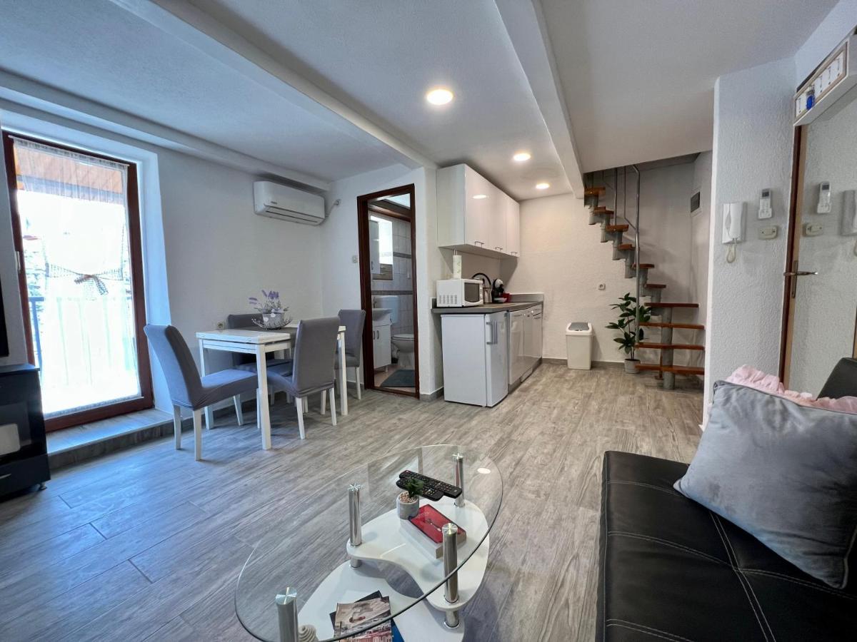 Apartment Orkic โรวีน ภายนอก รูปภาพ
